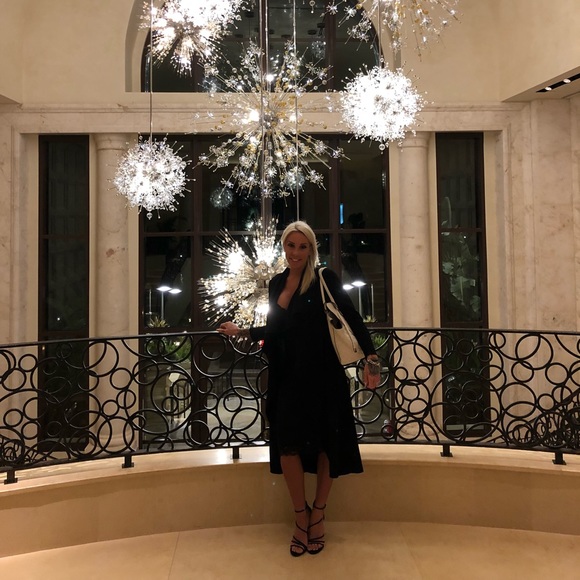 Meet your Posher, Kellie - Picture 1 of 2